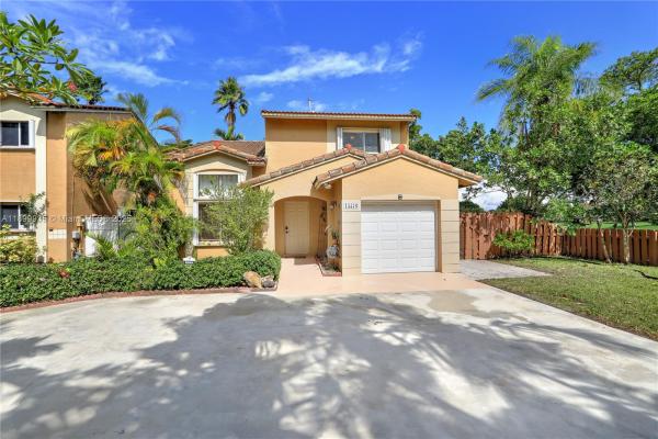 Lakeside At The Hammocks, 15576 SW 103rd St, The Hammocks, Florida 33196, image 3