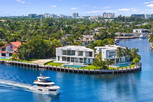 Golden Isles, 503 Palm Dr, Hallandale Beach, Florida 33009, image 1