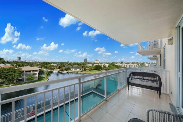 Golden Horn, 437 Golden Isles Dr #5J, Hallandale Beach, Florida 33009, image 1