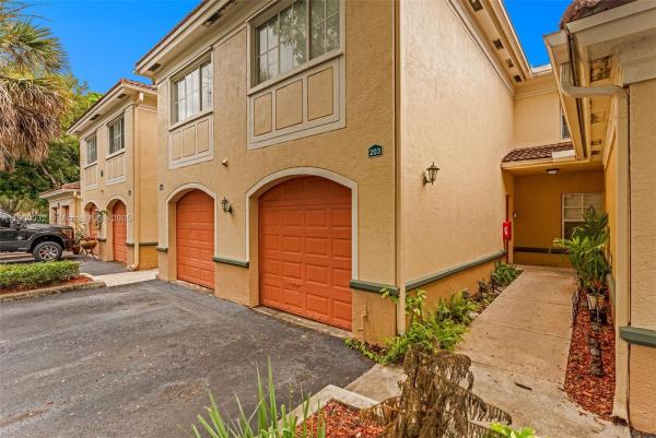 Aventine At Miramar, 2464 Centergate Dr #203, Miramar, Florida 33025, image 1