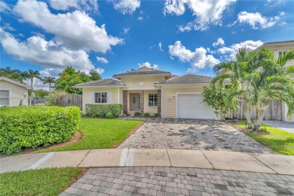 441 SE 31st Ave, Homestead, Florida 33033, image 1