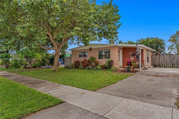 Twin Lakes South, 1200 NW 41st St, Oakland Park, Florida 33309, image 2
