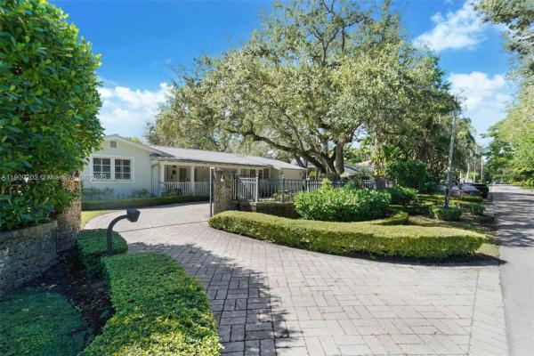 4920 SW 76th St, Miami, Florida 33143, image 1