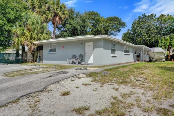 Merlin Park, 4655 Myla Ln, West Palm Beach, Florida 33417, image 2
