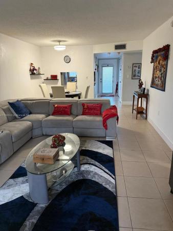 Sunrise Lakes 3, 2900 N Pine Island Rd #209, Sunrise, Florida 33322, image 1