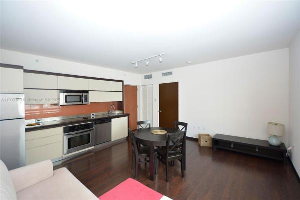 Governor, 435 21st St #205, Miami Beach, Florida 33139, image 1