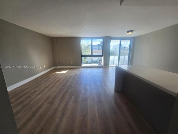 Guildford, 9800 W Bay Harbor Dr #305, Bay Harbor Islands, Florida 33154, image 1