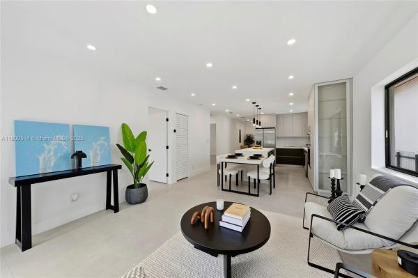South Shenandoah, 1720 SW 12th St, Miami, Florida 33135, image 2