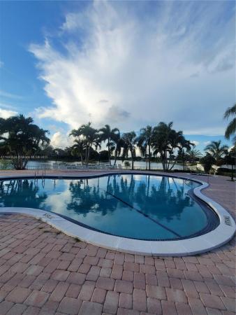 The Provinces Of Pierpointe At Pembroke Lakes, 12060 NW 13th St #, Pembroke Pines, Florida 33026, image 1