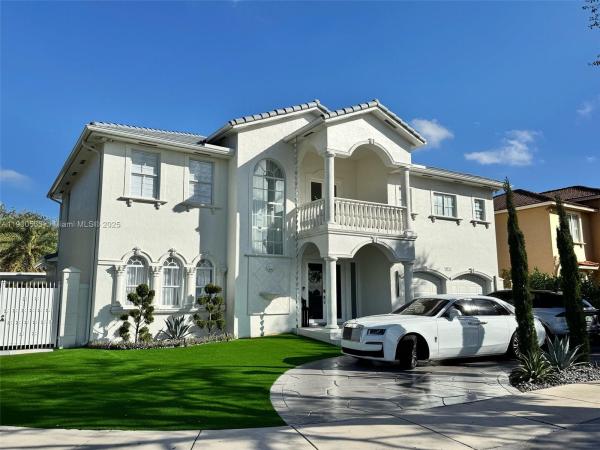 Graveran Estates, 8521 NW 162nd St, Miami Lakes, Florida 33016, image 1