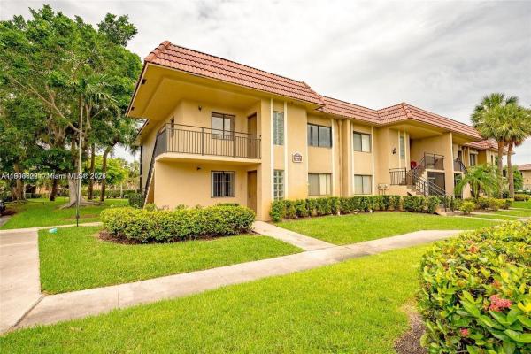 Racquet Club At Bonaventure, 350 Lakeview Dr #201, Weston, Florida 33326, image 1