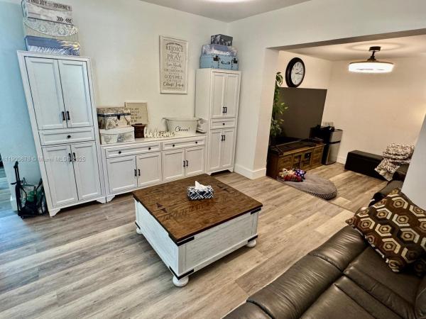 Hollywood Terrace, 2626 Garfield St, Hollywood, Florida 33020, image 1