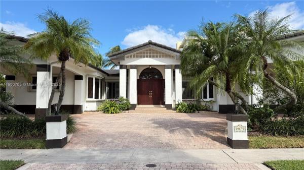 Coronado Harbor, 2075 Arch Creek Dr #2075, North Miami, Florida 33181, image 1