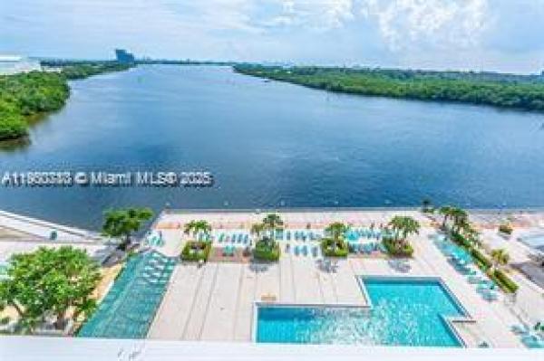 Arlen House Central, 300 Bayview Dr #509, Sunny Isles Beach, Florida 33160, image 1