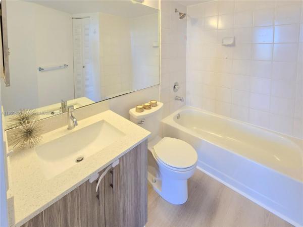 Parc Central Aventura East, 3300 NE 192nd St #709, Aventura, Florida 33180, image 1