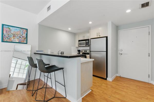 Domicile Lofts, 2129 Washington Ave #107, Miami Beach, Florida 33139, image 2