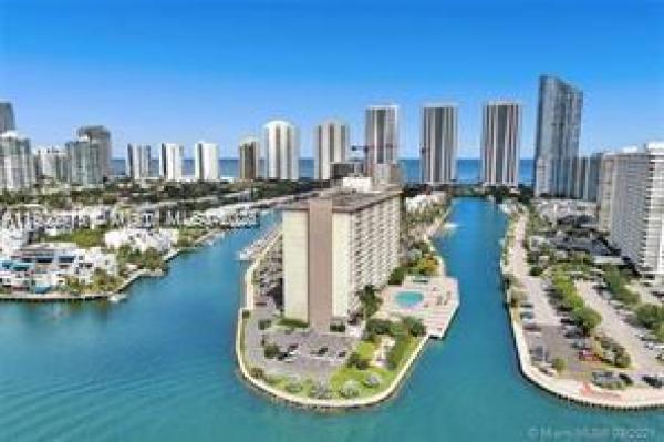 Coastal Towers, 400 Kings Point Dr #1416, Sunny Isles Beach, Florida 33160, image 1