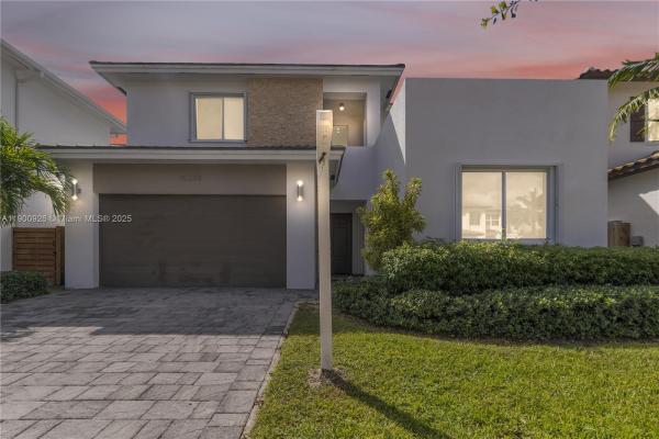 15288 SW 176th Ter, Miami, Florida 33187, image 1