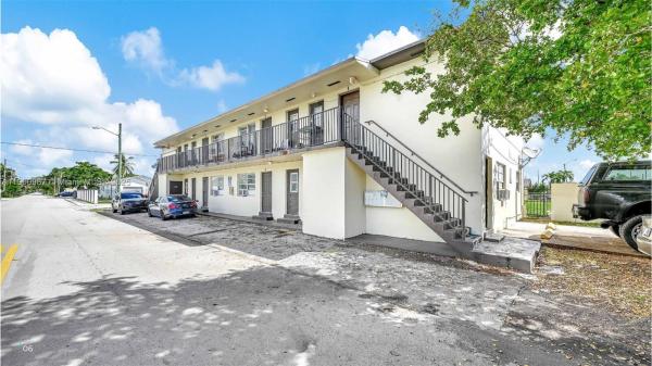 324 NW 3rd St 1 #, Hallandale Beach, Florida 33009, image 1