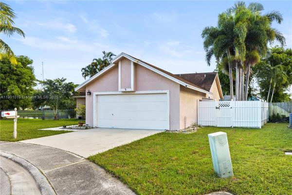 Stonehaven, 1827 N Banyan Creek Cir N, Boynton Beach, Florida 33436, image 3