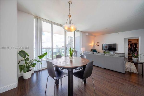 Vue At Brickell, 1250 S Miami Ave #2201, Miami, Florida 33130, image 1