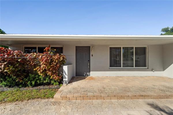 Sunrise Golf Village, 8521 NW 28th Pl, Sunrise, Florida 33322, image 1