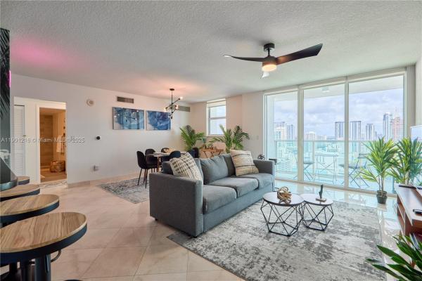 Brickell On The River North Tower, 31 SE 5th St #3201, Miami, Florida 33131, image 1