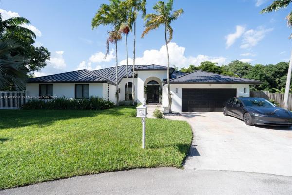 Cutler Country Groves, 7761 SW 185th St, Cutler Bay, Florida 33157, image 1