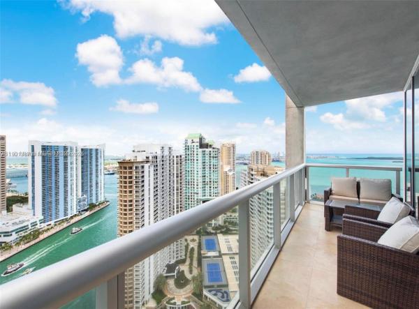 Icon Brickell Tower 2, 495 Brickell Ave #3802, Miami, Florida 33131, image 3
