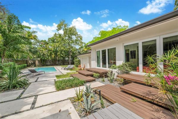 5800 SW 50th Ter, Miami, Florida 33155, image 1