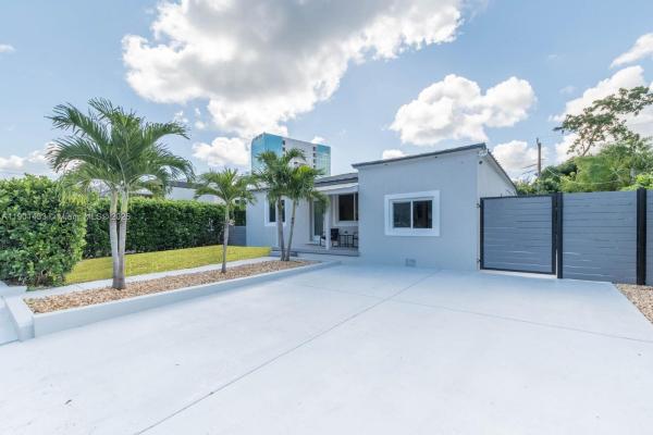 Brentwood, 260 NE 46th St, Miami, Florida 33137, image 1