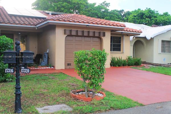 17320 NW 66th Pl, Hialeah, Florida 33015, image 1