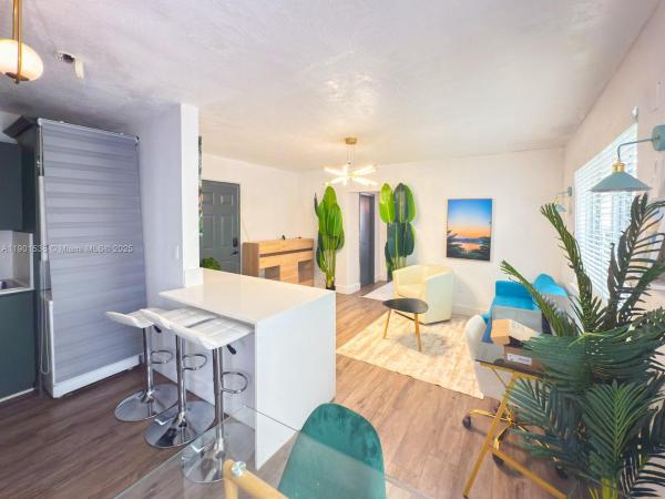The Dove, 7928 Harding Ave #2, Miami Beach, Florida 33141, image 3