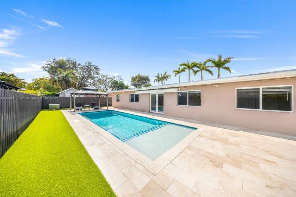 Devon Aire Estates, 10501 SW 126th Ave, The Crossings, Florida 33186, image 3