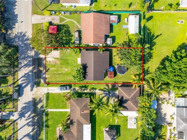 Ponce De Leon, 313 NW 12th St, Homestead, Florida 33030, image 3