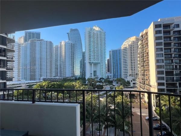Brickell Key One, 520 Brickell Key Dr #A900, Miami, Florida 33131, image 2