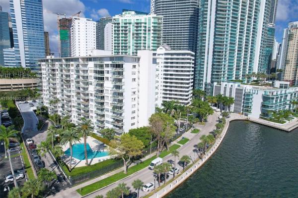 Brickell Bay Tower, 1408 Brickell Bay Dr #1106, Miami, Florida 33131, image 1