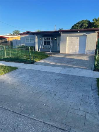 Driftwood Plaza, 6510 Park St, Hollywood, Florida 33024, image 1