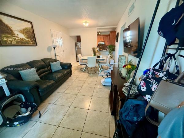 Trajune Park, 4201 SW 7th St, Miami, Florida 33134, image 3