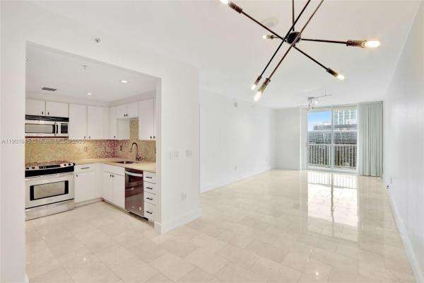 Vue At Brickell, 1250 S Miami Ave #2206, Miami, Florida 33130, image 1