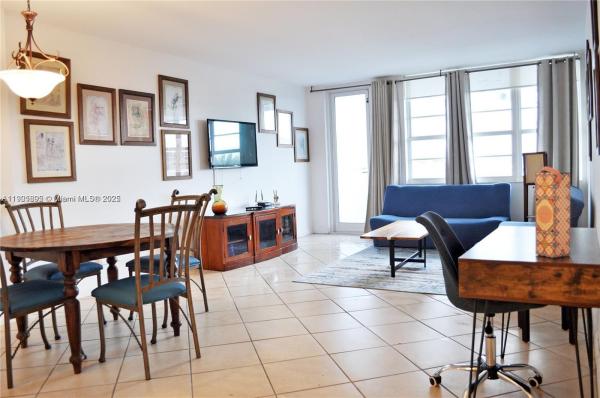 The Decoplage, 100 Lincoln Rd #441, Miami Beach, Florida 33139, image 1