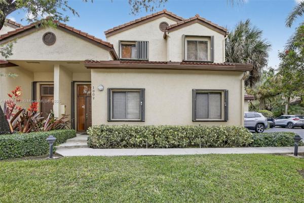 Bridgewater At Plantation, 1002 NW 105th Ave #D-121, Plantation, Florida 33322, image 1