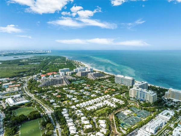 Grand Bay Residences, 445 Grand Bay Dr #201, Key Biscayne, Florida 33149, image 1
