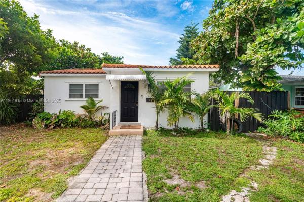 Hollywood Park, 2506 Harding St, Hollywood, Florida 33020, image 2
