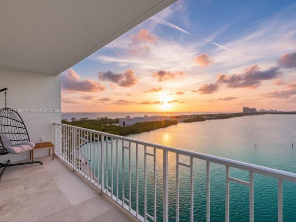 Arlen House West, 500 Bayview Dr #1722, Sunny Isles Beach, Florida 33160, image 1