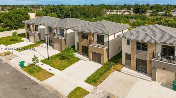 Aurora At Grand Palms, 1119 NW 1st St, Florida City, Florida 33034, image 1