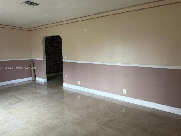 Oriole Estates, 3441 NW 40th Ct, Lauderdale Lakes, Florida 33309, image 2