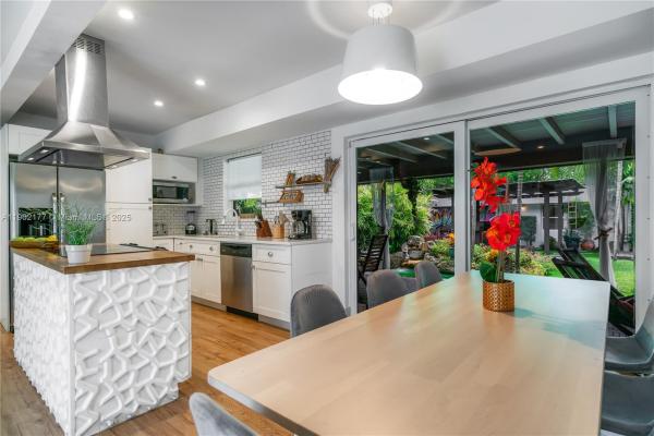 14615 NE 3rd Ct 0, Miami, Florida 33161, image 1