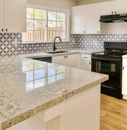 14116 SW 260th St #102, Unincorporated Dade County, Florida 33032, image 1