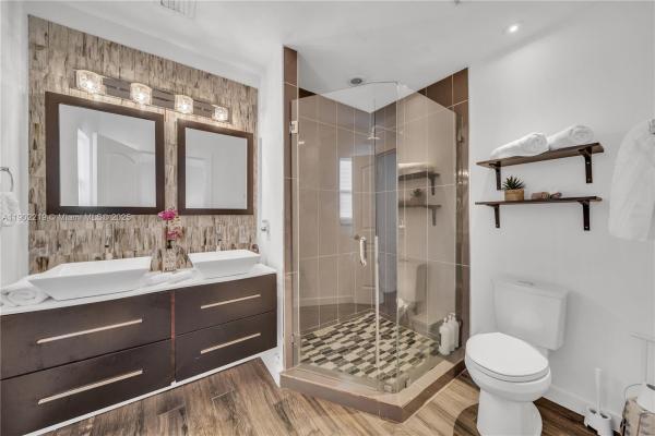 Brian Manors, 710 NE 141st St, North Miami, Florida 33161, image 1